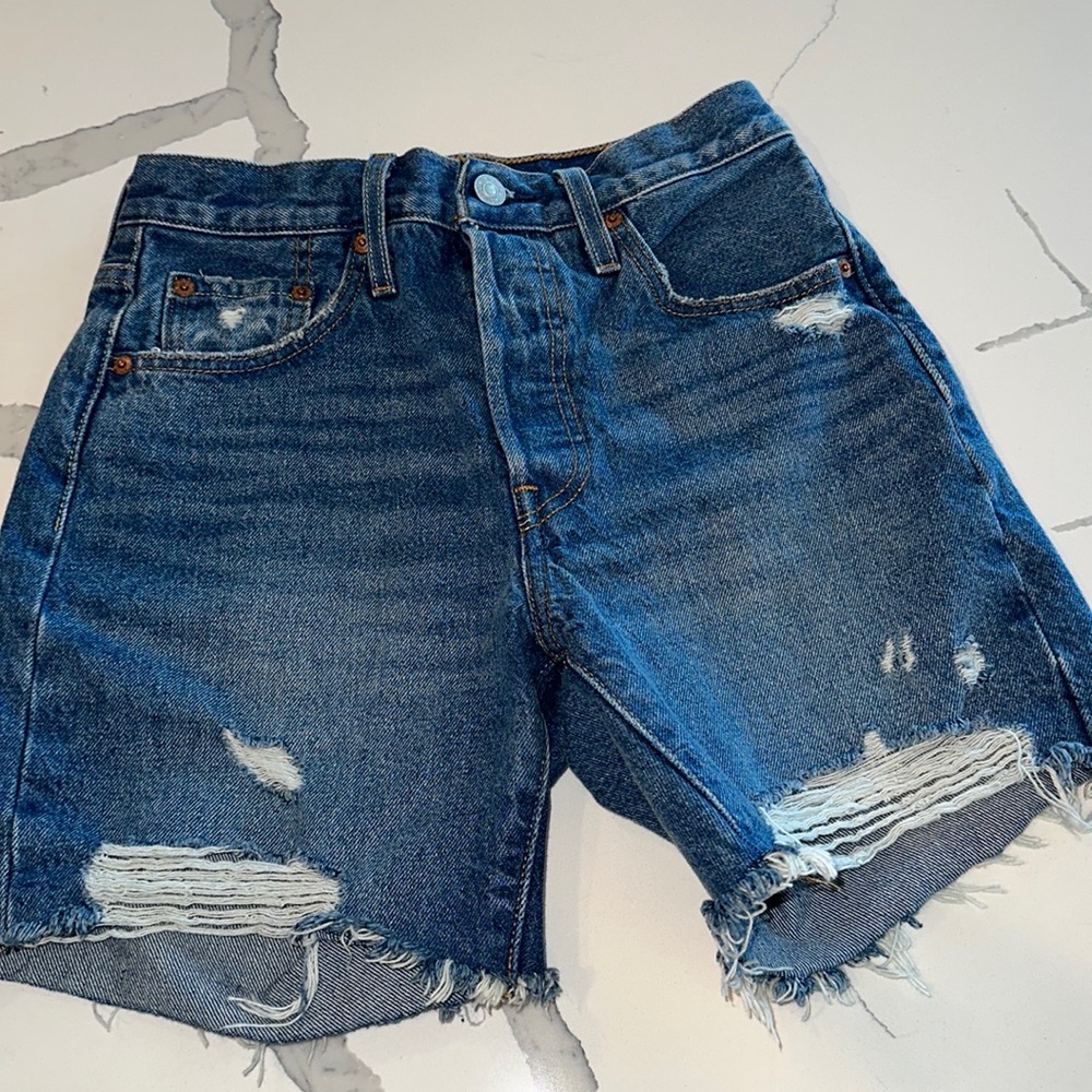 Levi’s 501 Denim Shorts Sz 25
